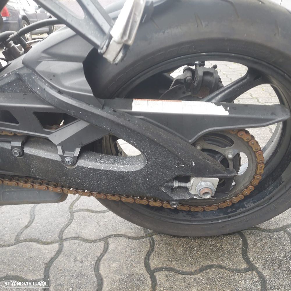 Suzuki GSX-R L1 - 10