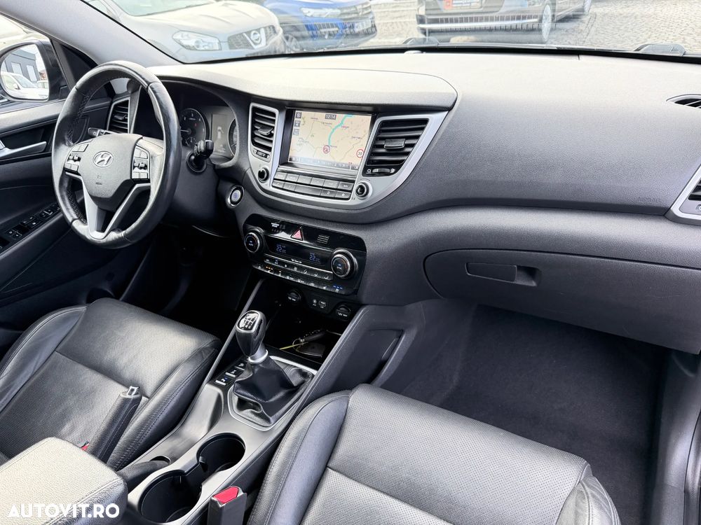 Hyundai Tucson blue 2.0 CRDi 4WD Premium - 6