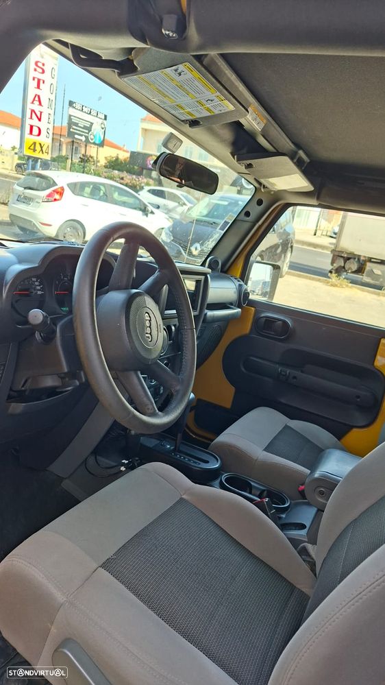 Jeep Wrangler 2.8 CRD ATX Sport - 5