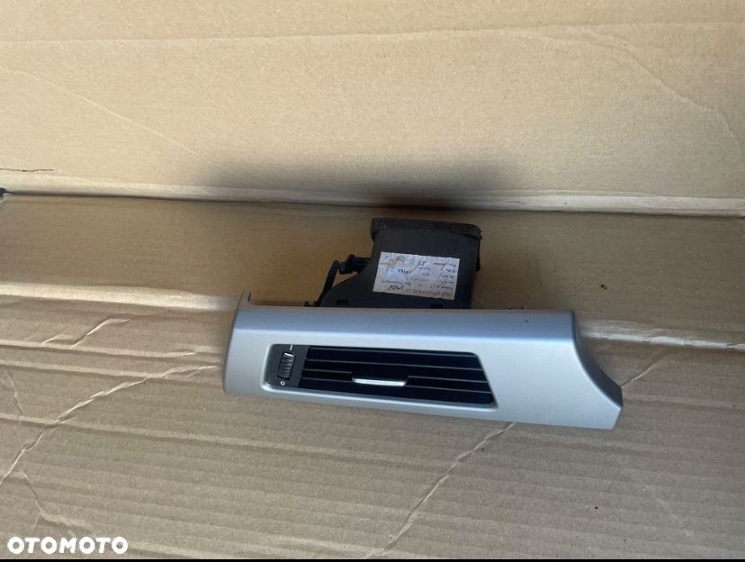 6922633 kratka nawiewu lewa OE bmw 3 e90 e91 - 2