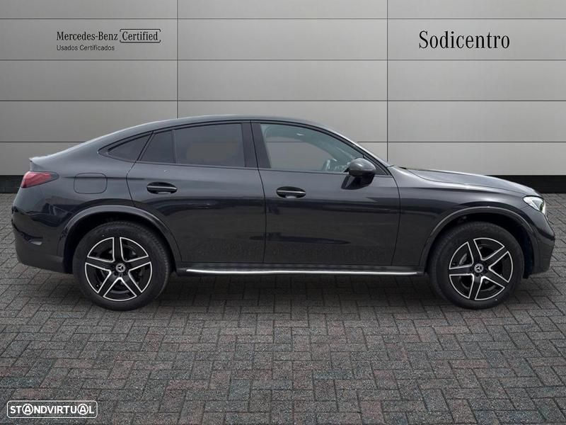Mercedes-Benz GLC 300 e Coupe 4Matic - 8