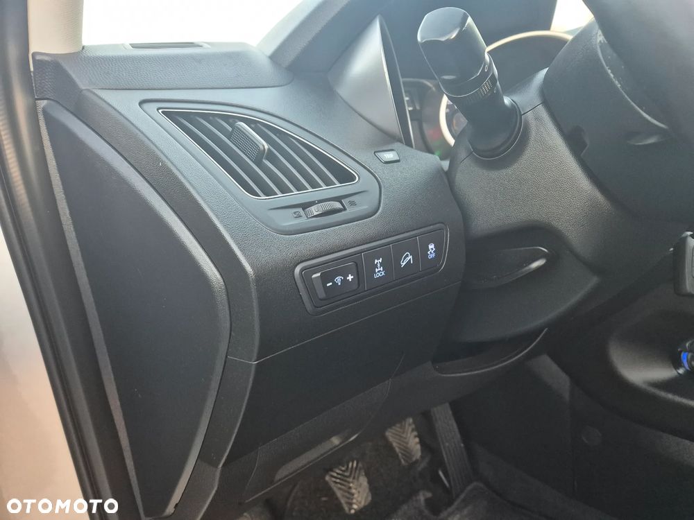 Hyundai ix35 2.0 CRDi 4WD Comfort - 12