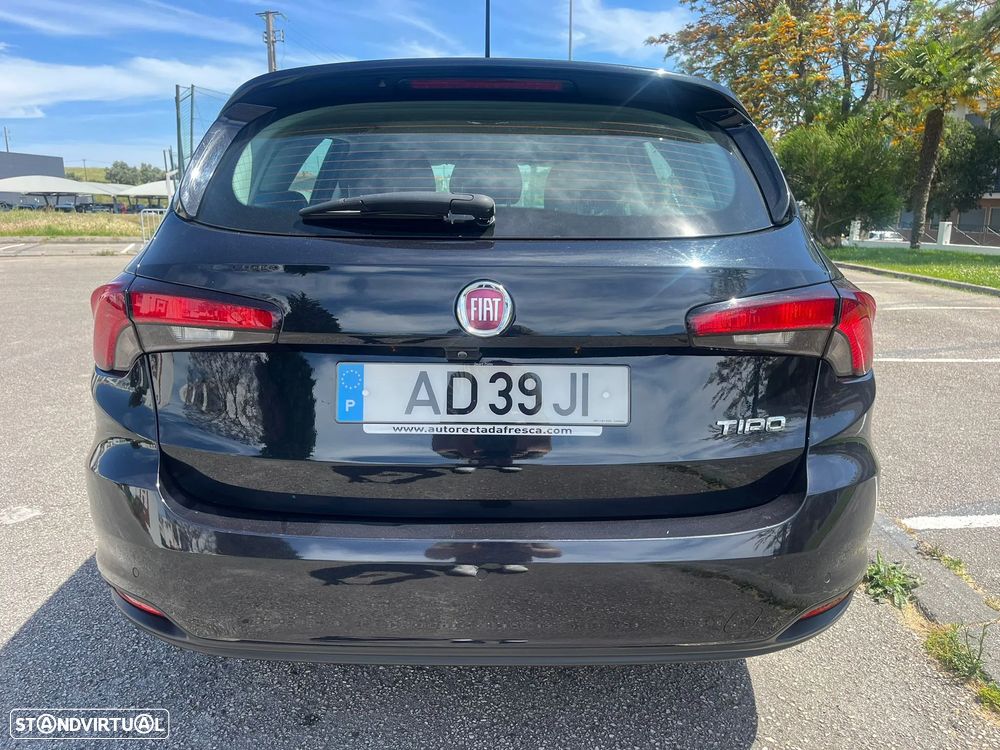 Fiat Tipo Station Wagon 1.3 M-Jet Lounge - 12