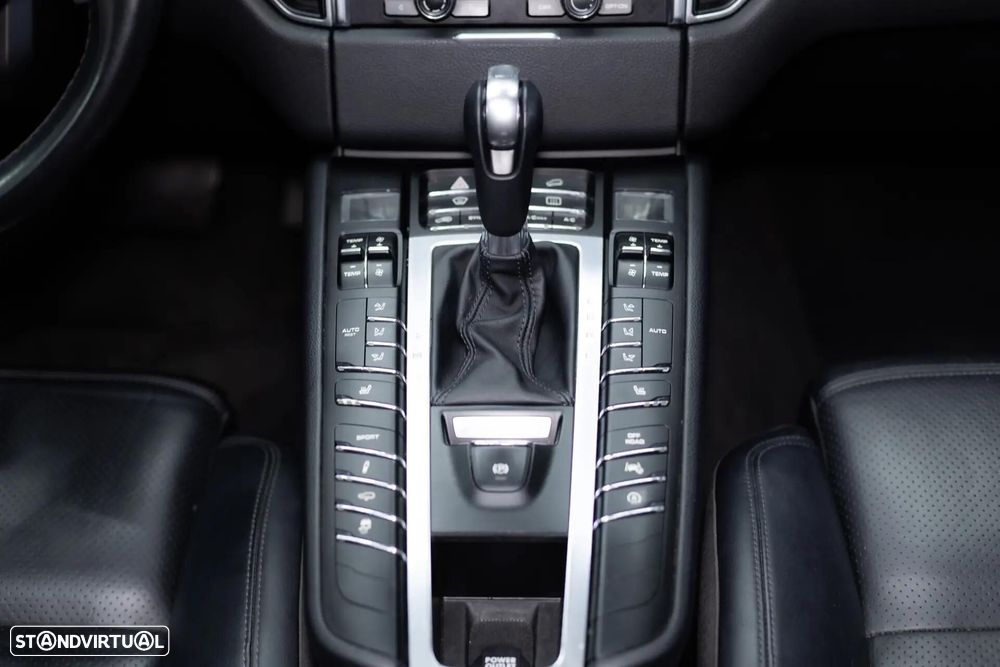 Porsche Macan S All Weather - 37