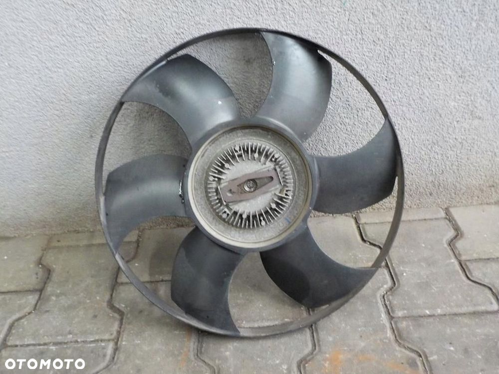 VW CRAFTER 2.5 TDI WENTYLATOR WISKO CHŁODNICY - 3