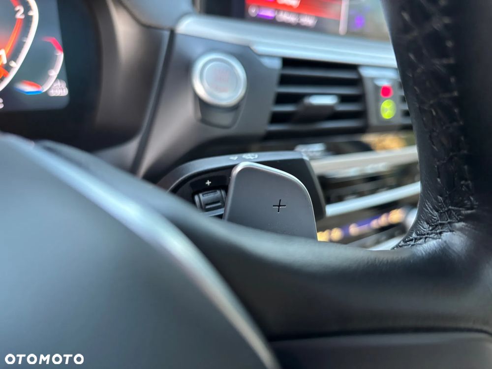 BMW X4 xDrive20d - 28