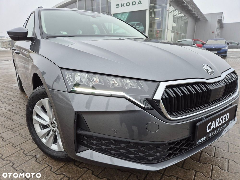 Skoda Octavia 2.0 TDI Drive Essence DSG - 8