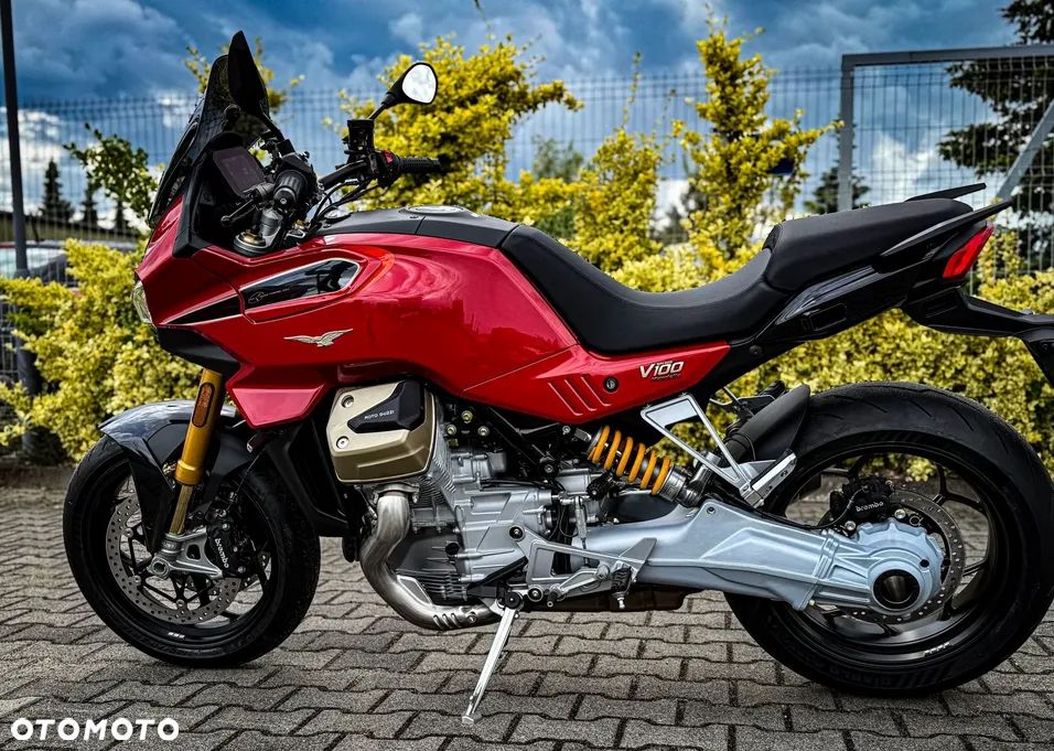 Moto Guzzi V100 Mandello - 5