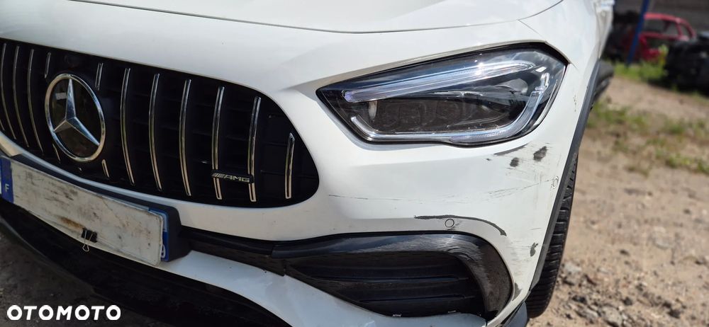 Mercedes-Benz GLA 200 AMG Line - 21