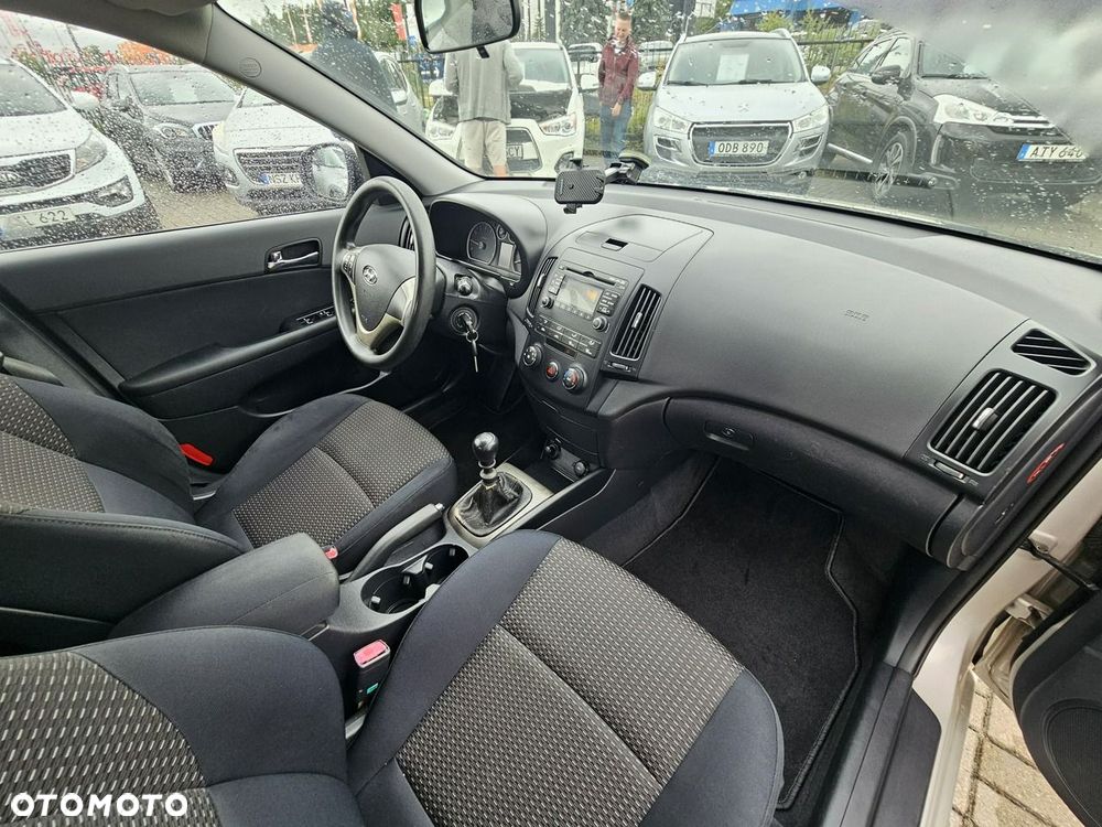 Hyundai i30 1.4 Classic + EU5 - 19