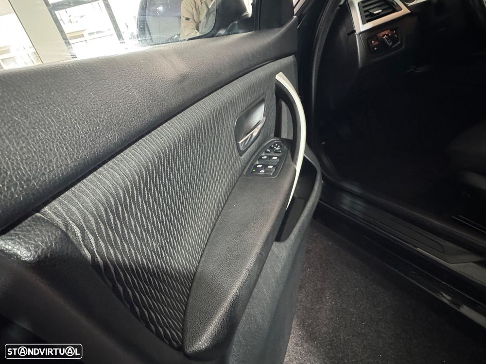 BMW 418 Gran Coupé d Pack M - 12