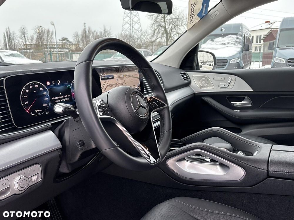 Mercedes-Benz GLE - 16