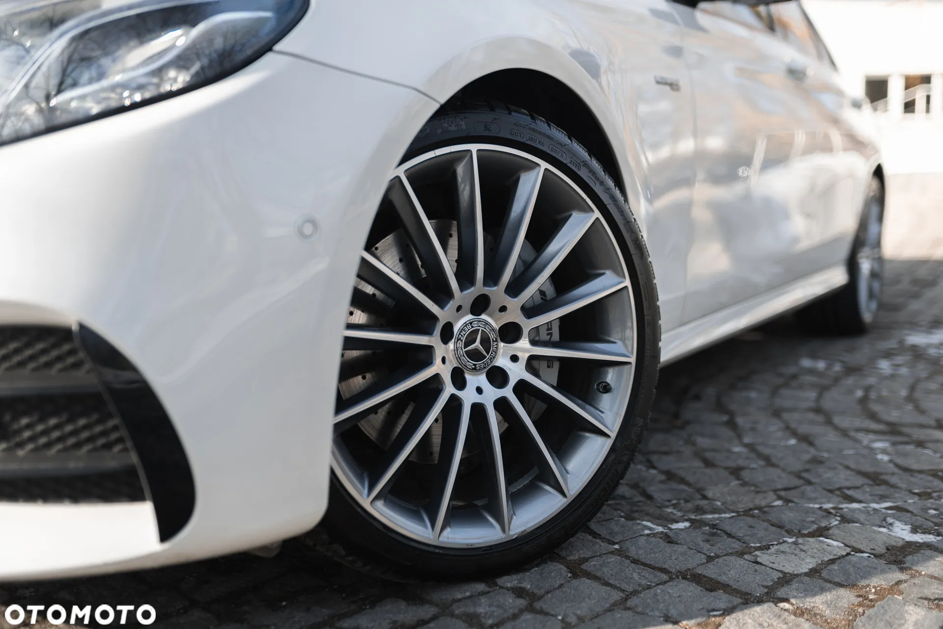 Mercedes-Benz Klasa E 43 AMG 4-Matic - 2