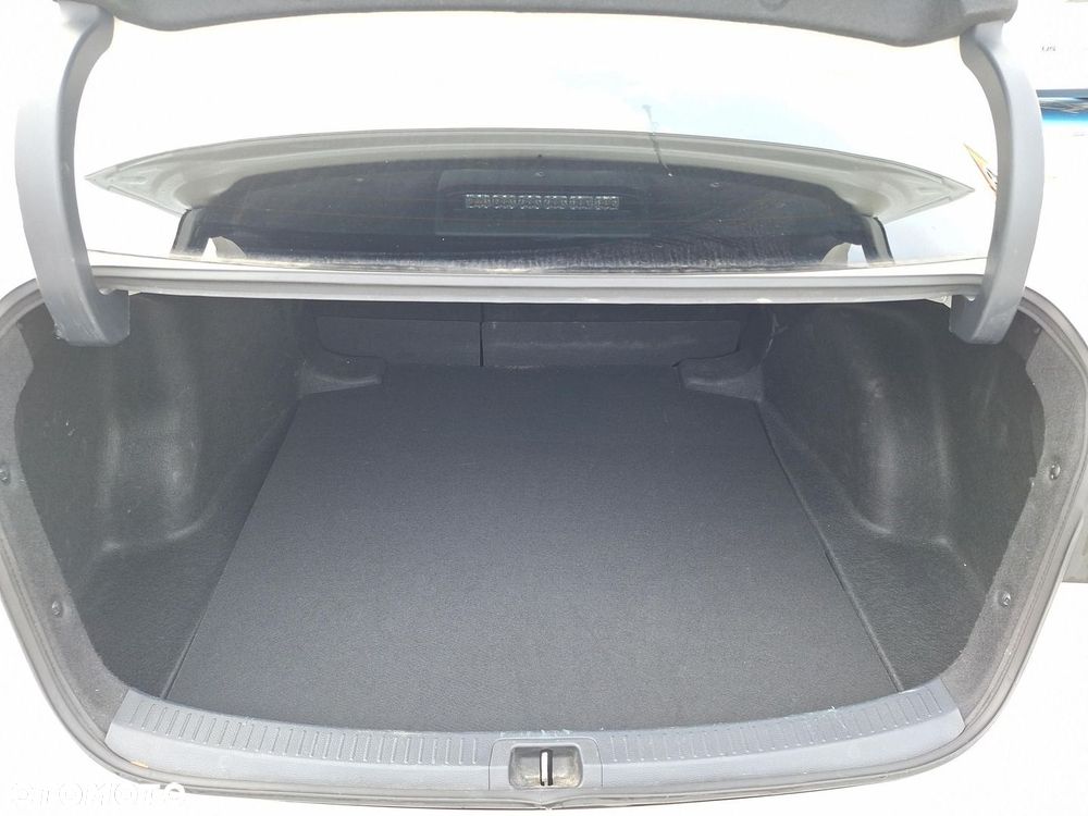 Toyota Corolla 1.5 Comfort MS - 13