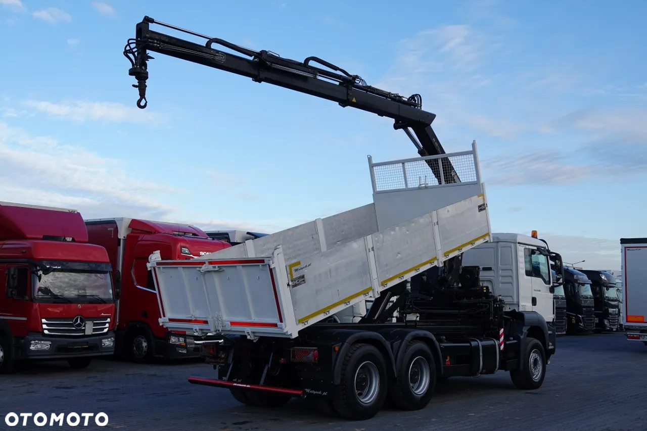 MAN TGS 33.360 / 6x4 / WYWROTKA TYLNOZSYPOWA 5,8 M + HDS HIAB XS 122 / STEROWANIE RADIOWE / HDS ZA KABINĄ / EURO 5 / MANUAL - 4