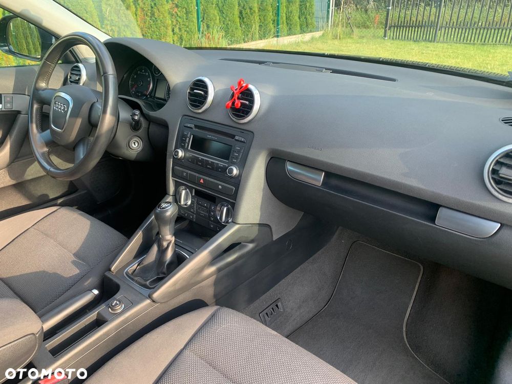 Audi A3 Sportback - 12