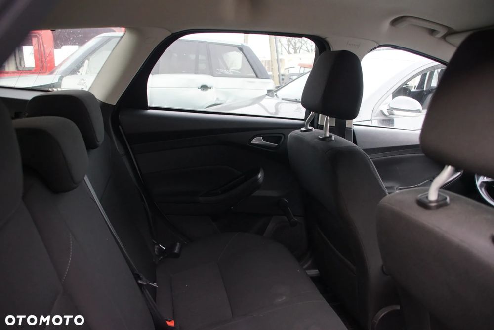 Auto na części - Ford Focus MK3 Lift 1.0 EcoBoost 125 KM M1DA CV6R-7002-PG 7VTA 2017R Silnik Skrzynia Drzwi Maska Błotnik Klapa Zderzak Lampa Lusterko Szyba Deska Kokpit Sterownik Moduł Czujnik Licznik Wyświetlacz Kierownica Panel - 15