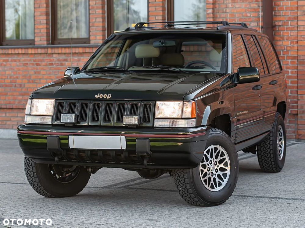 Jeep Grand Cherokee - 9