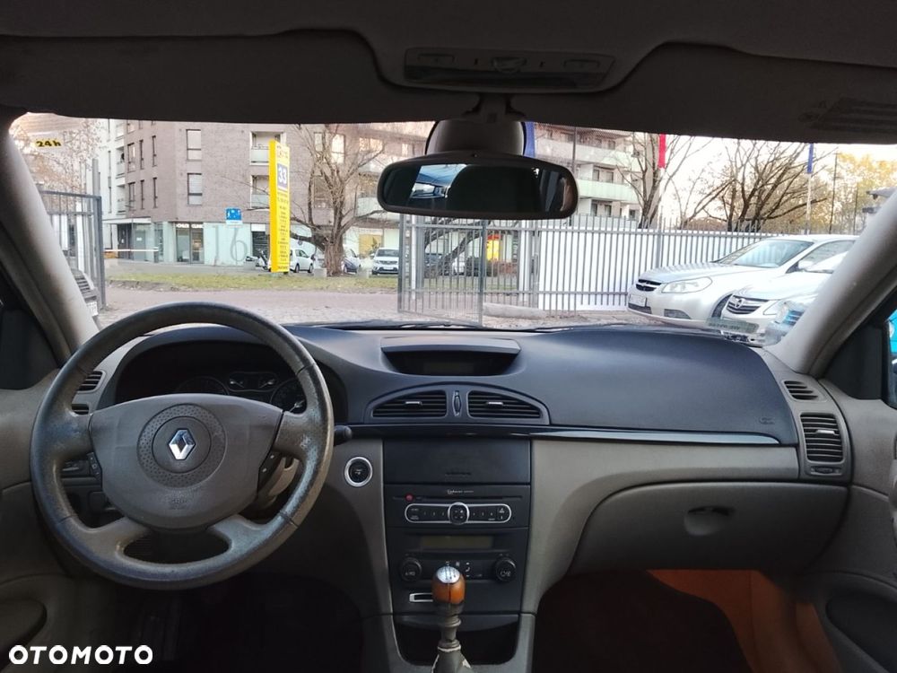 Renault Laguna - 5