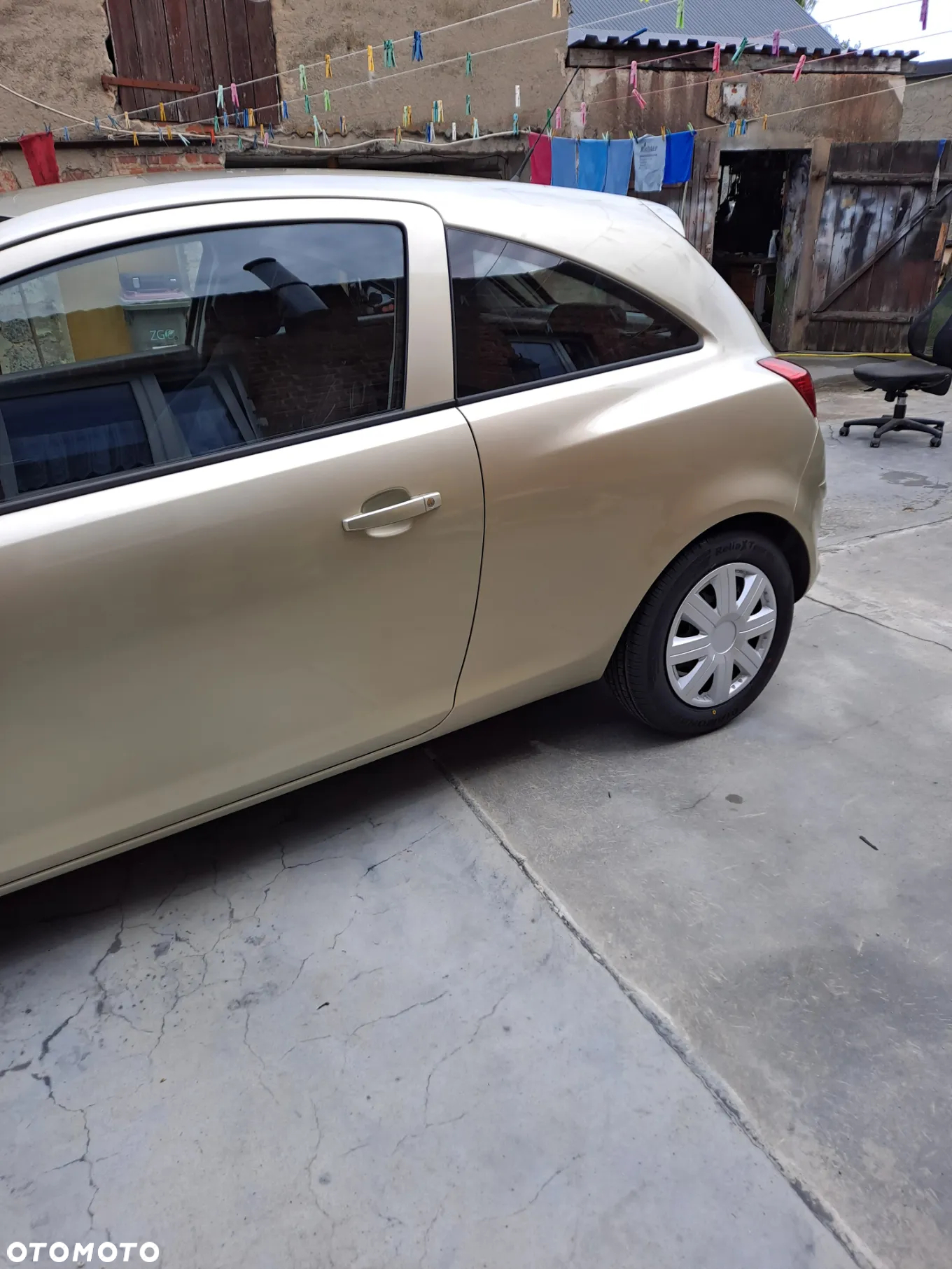 Opel Corsa 1.4 16V Edition - 13