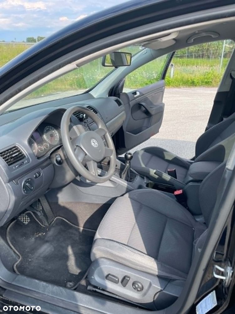 Volkswagen Golf 2.0 TDI Comfortline - 5