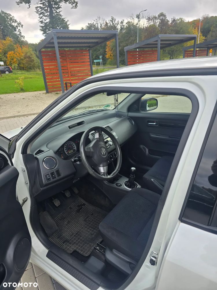 Suzuki Swift 1.3 Comfort - 11
