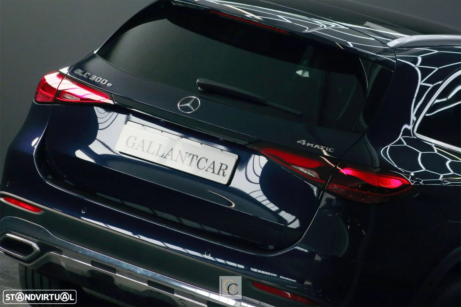 Mercedes-Benz GLC 300 e 4Matic - 4