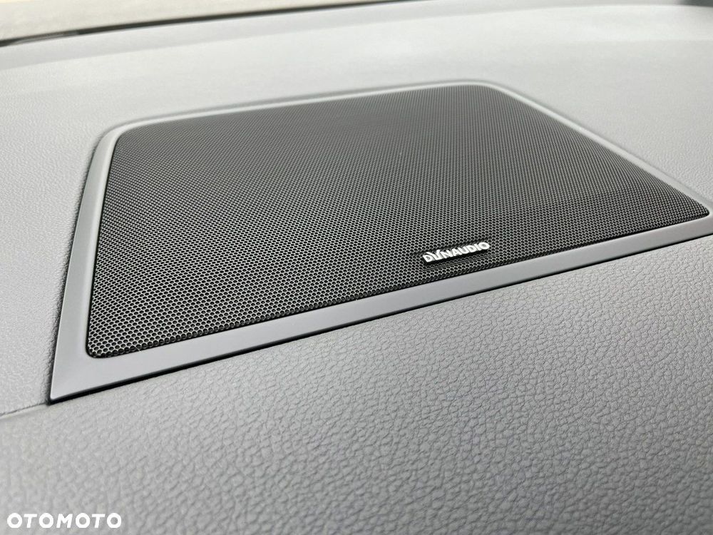 Volkswagen Golf Sportsvan - 23