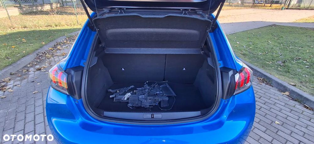 Peugeot 208 PureTech 100 GT - 21