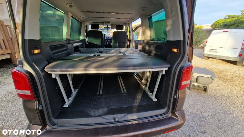 Volkswagen Multivan - 9