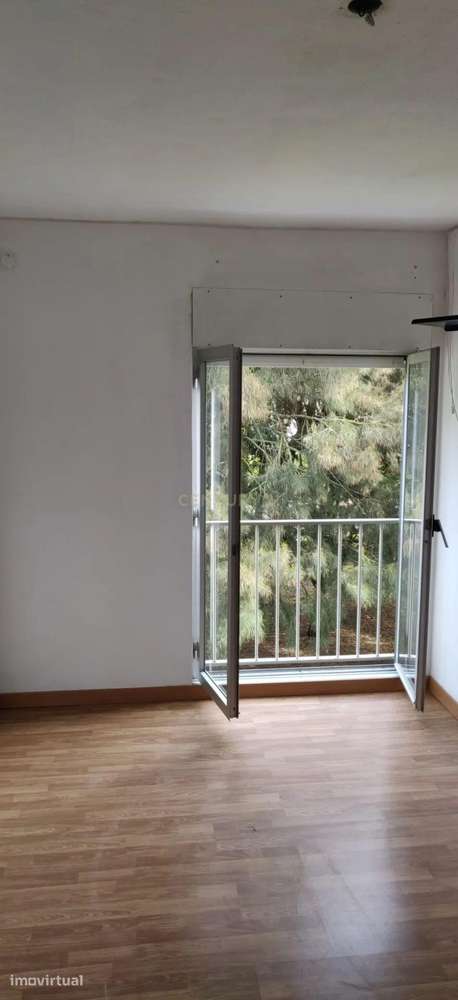 Apartamento T1 em Massamá, Sintra - Excelente Localização - Grande imagem: 3/14