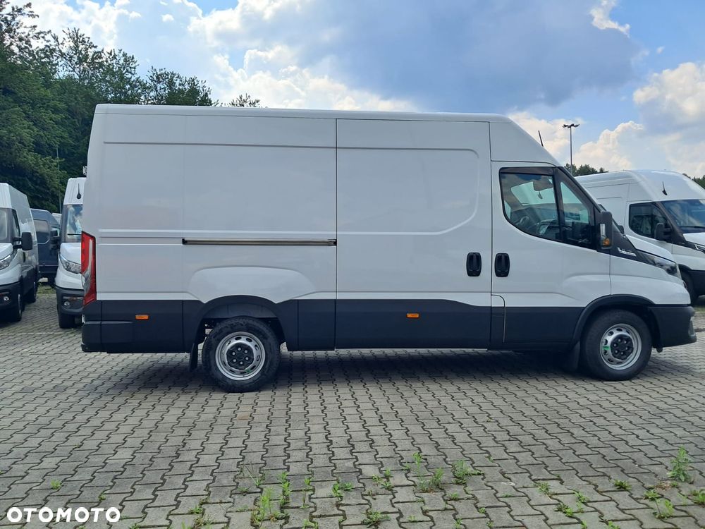 Iveco Daily 35S16BA8 V 12m3 dostępny od ręki - 13