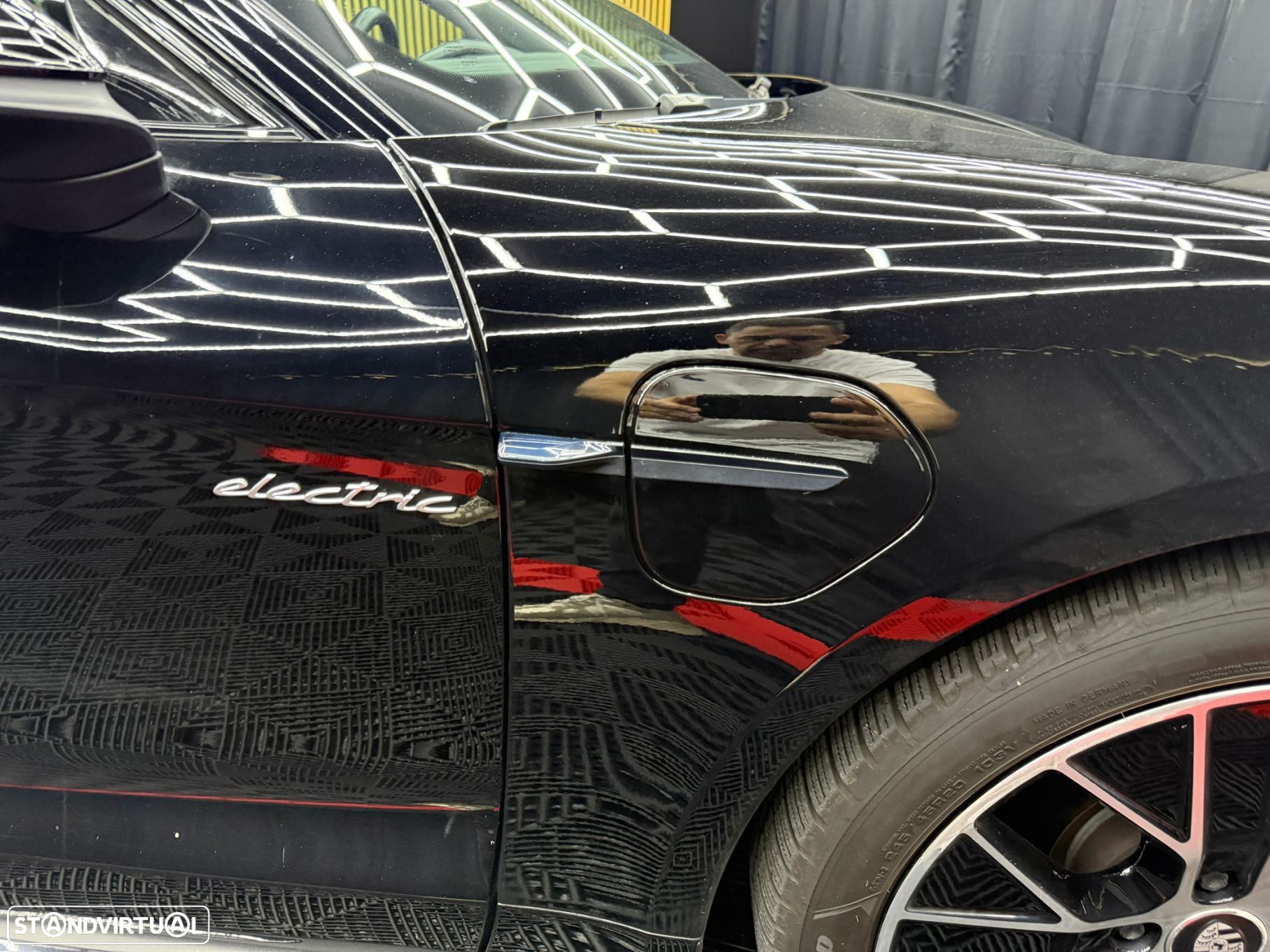 Porsche Taycan 4S bateria Performance Plus - 13