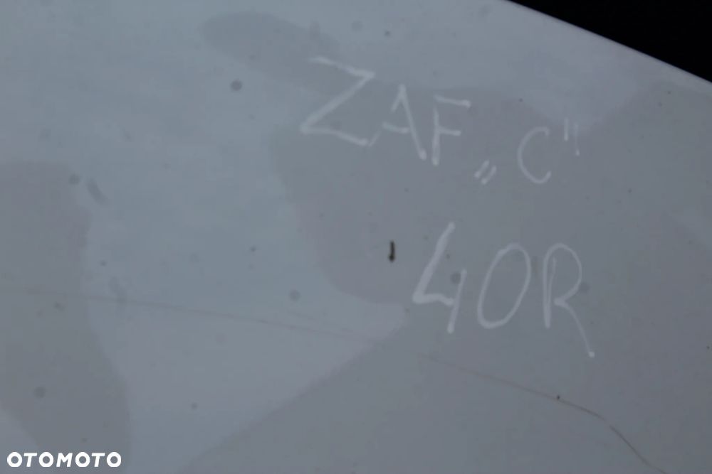MASKA POKRYWA SILNIKA OPEL ZAFIRA C 40R - 6
