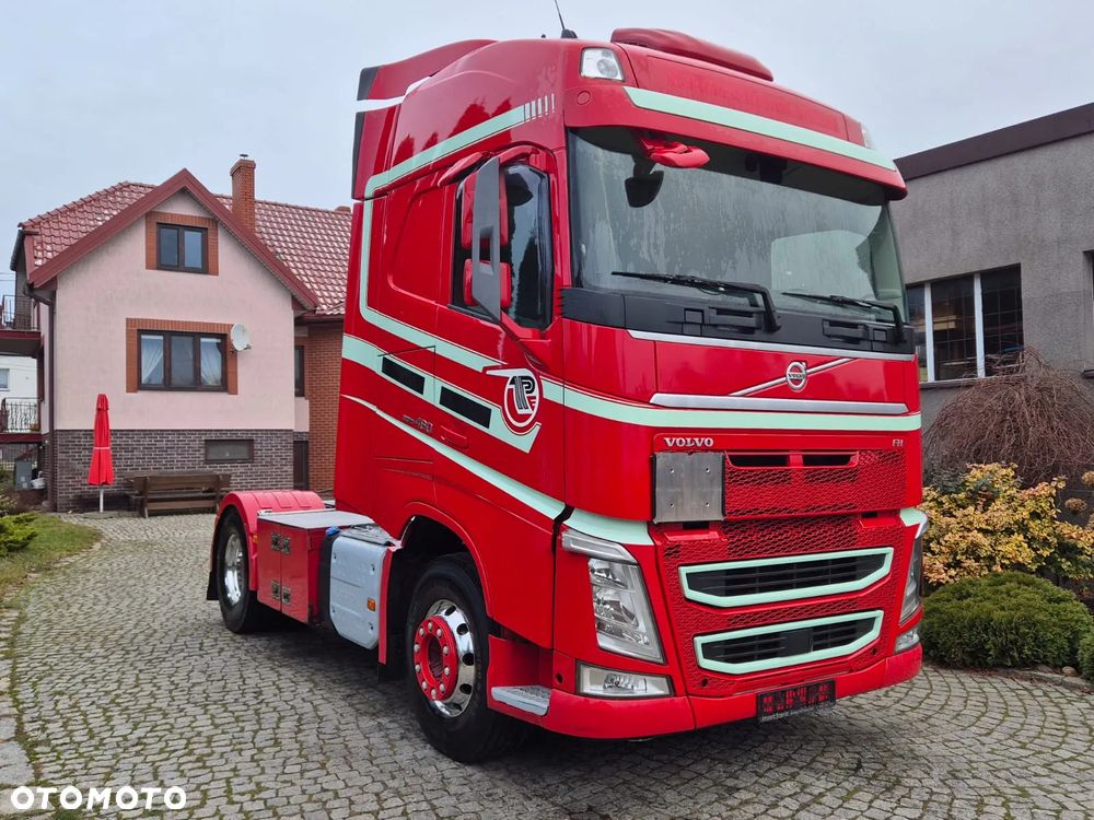Volvo FH GLOBETROTTER - 40
