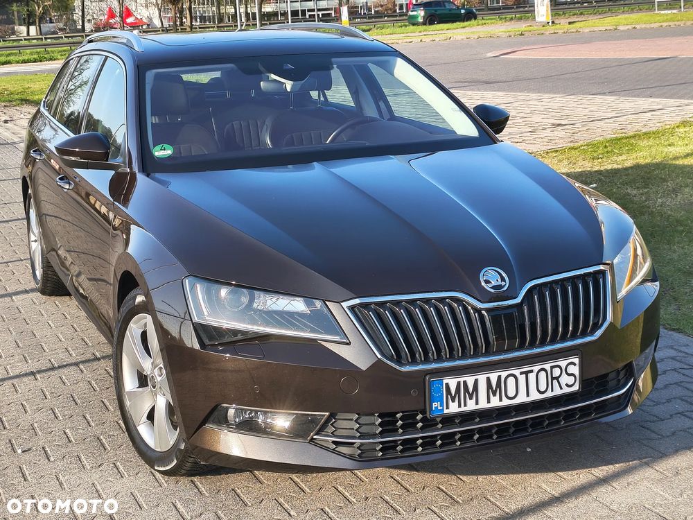 Skoda Superb 2.0 TDI Style - 6