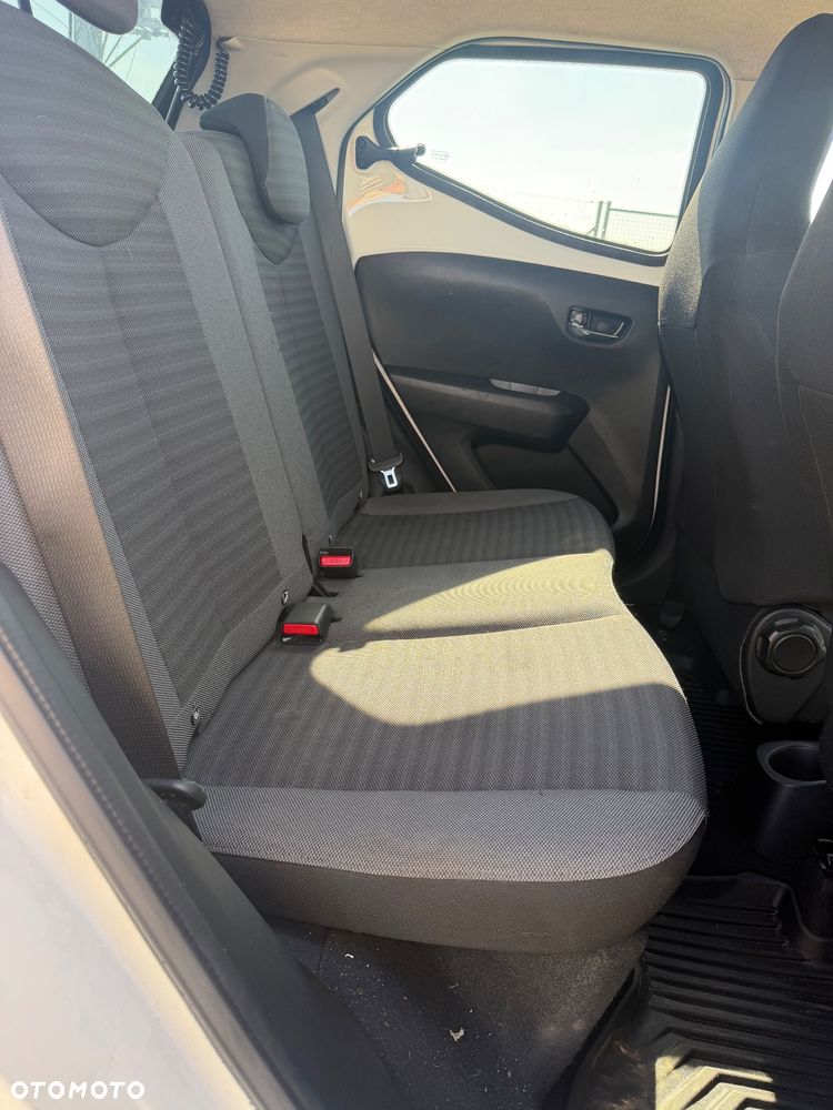 Toyota Aygo 1.0 VVT-i Color Edition - 10