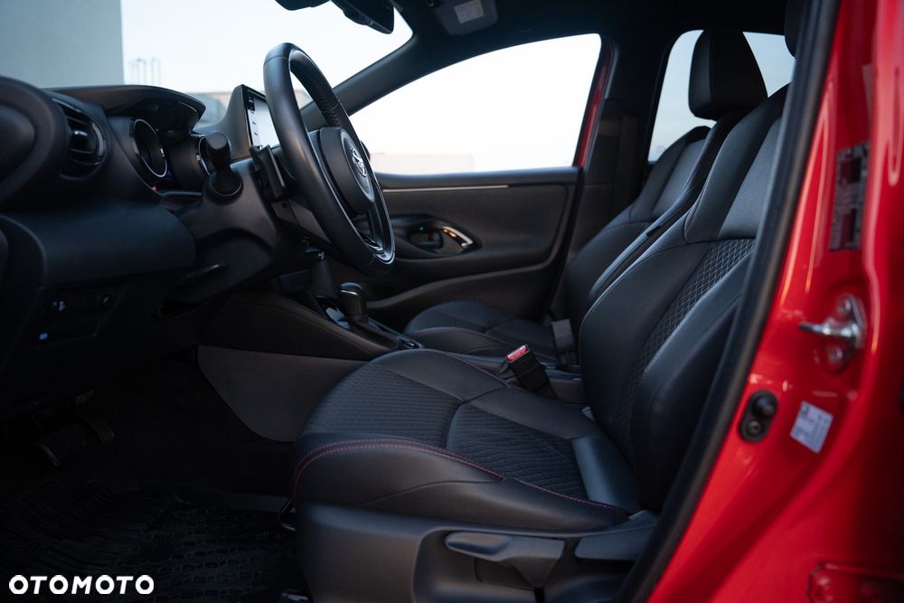 Toyota Yaris 1.5 Premiere Edition CVT - 29