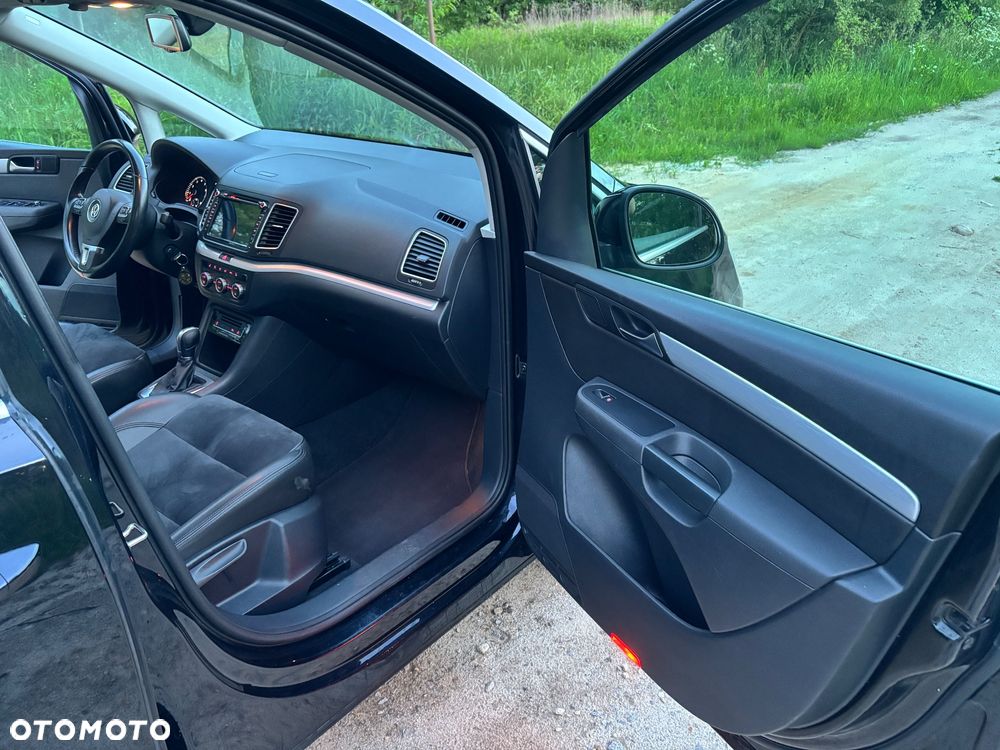 Volkswagen Sharan 2.0 TSI Highline DSG - 16