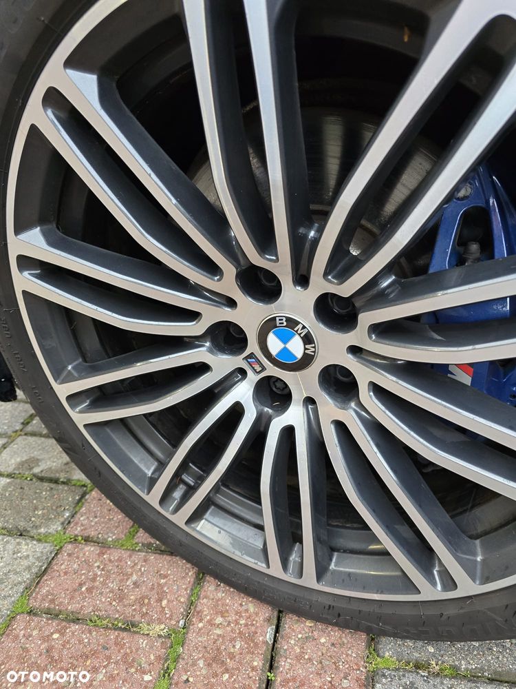 BMW Seria 5 530i xDrive mHEV M Sport sport - 8