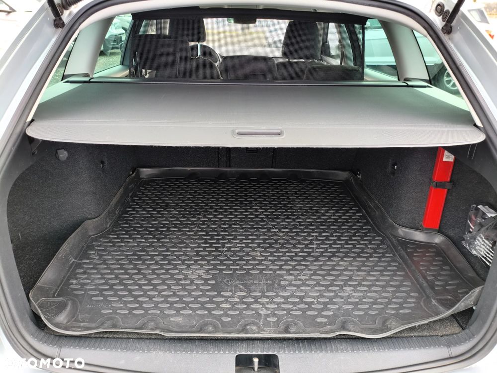 Skoda Octavia 1.6 TDI DSG Soleil - 15
