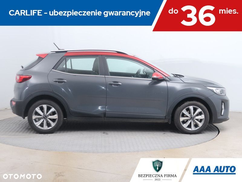 Kia Stonic - 8