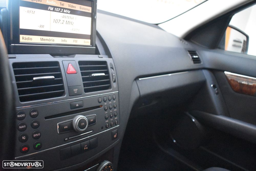 Mercedes-Benz C 220 CDi Avantgarde BlueEfficiency - 26