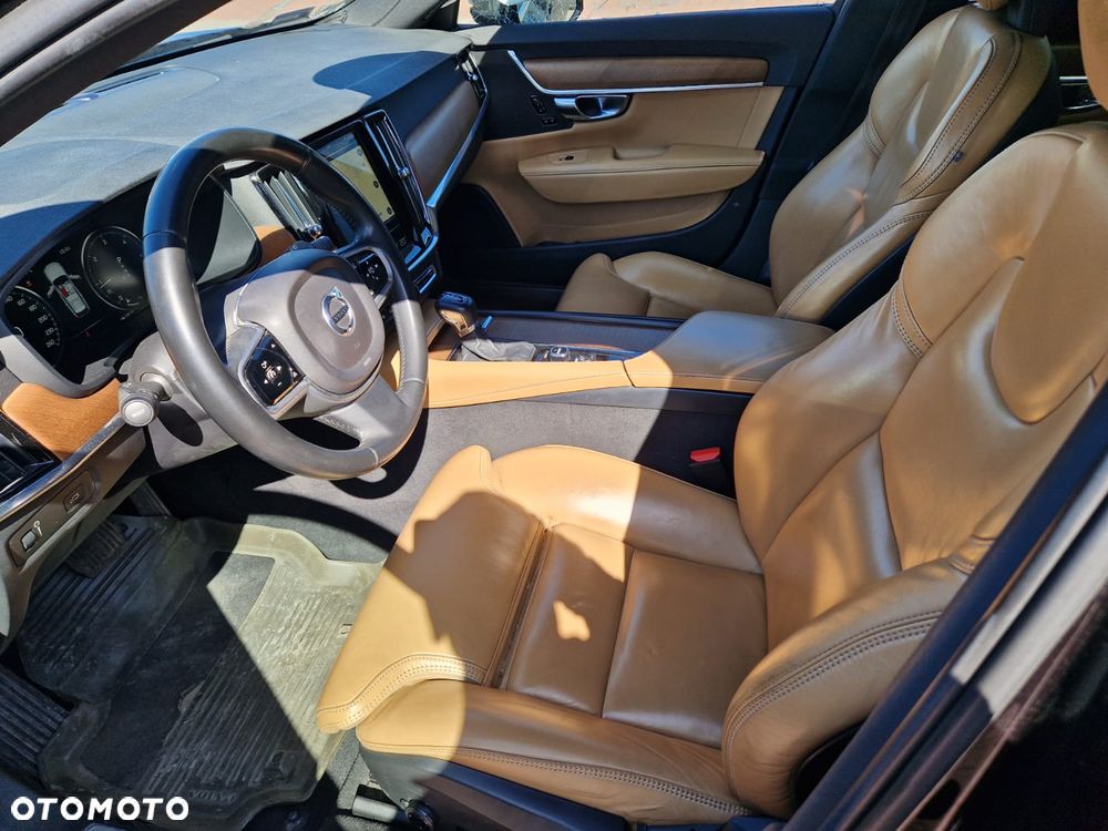 Volvo V90 D5 SCR AWD Inscription - 15