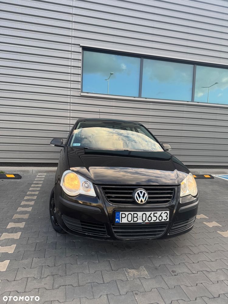 Volkswagen Polo 1.4 16V Sportline - 2