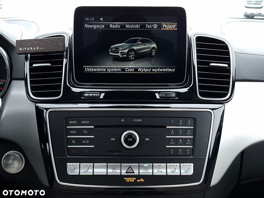 Mercedes-Benz GLE - 28