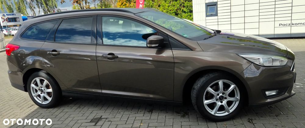Ford Focus 1.5 TDCi DPF Start-Stopp-System Titanium - 19