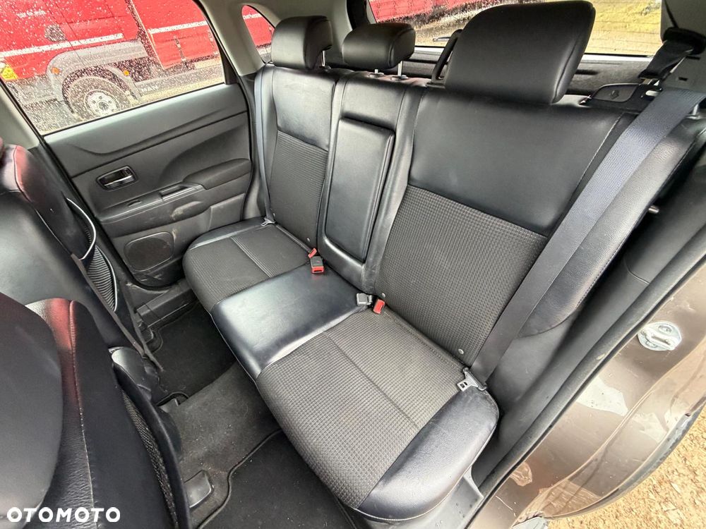 Citroën C4 Aircross e-HDi 150 Stop & Start 4WD Exclusive - 11
