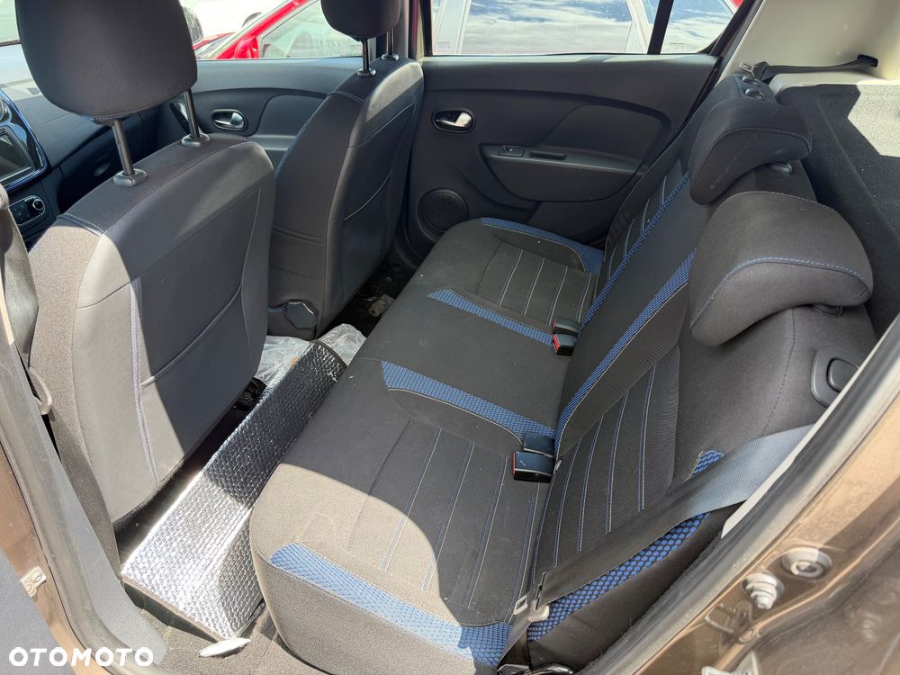 Dacia Sandero Stepway Blue dCi 95 Prestige - 9
