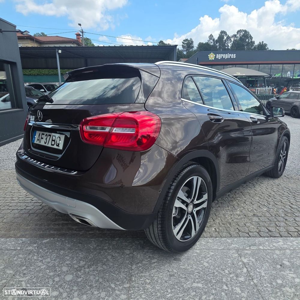 Mercedes-Benz GLA 180 CDI Urban Aut. - 9